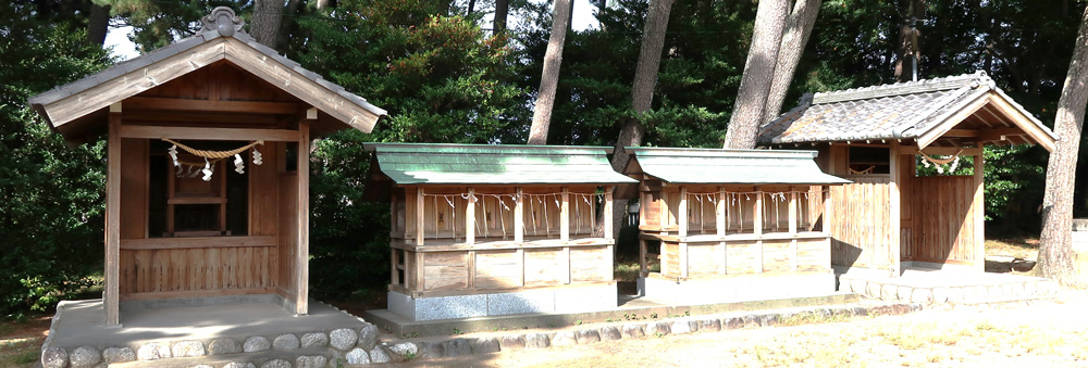 津毛利神社　摂社